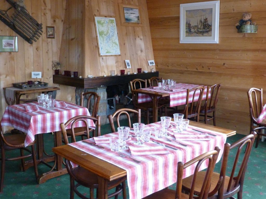 Les Aravis - Combloux Hotell Exteriör bild
