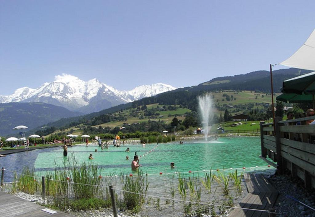 Les Aravis - Combloux Hotell Exteriör bild
